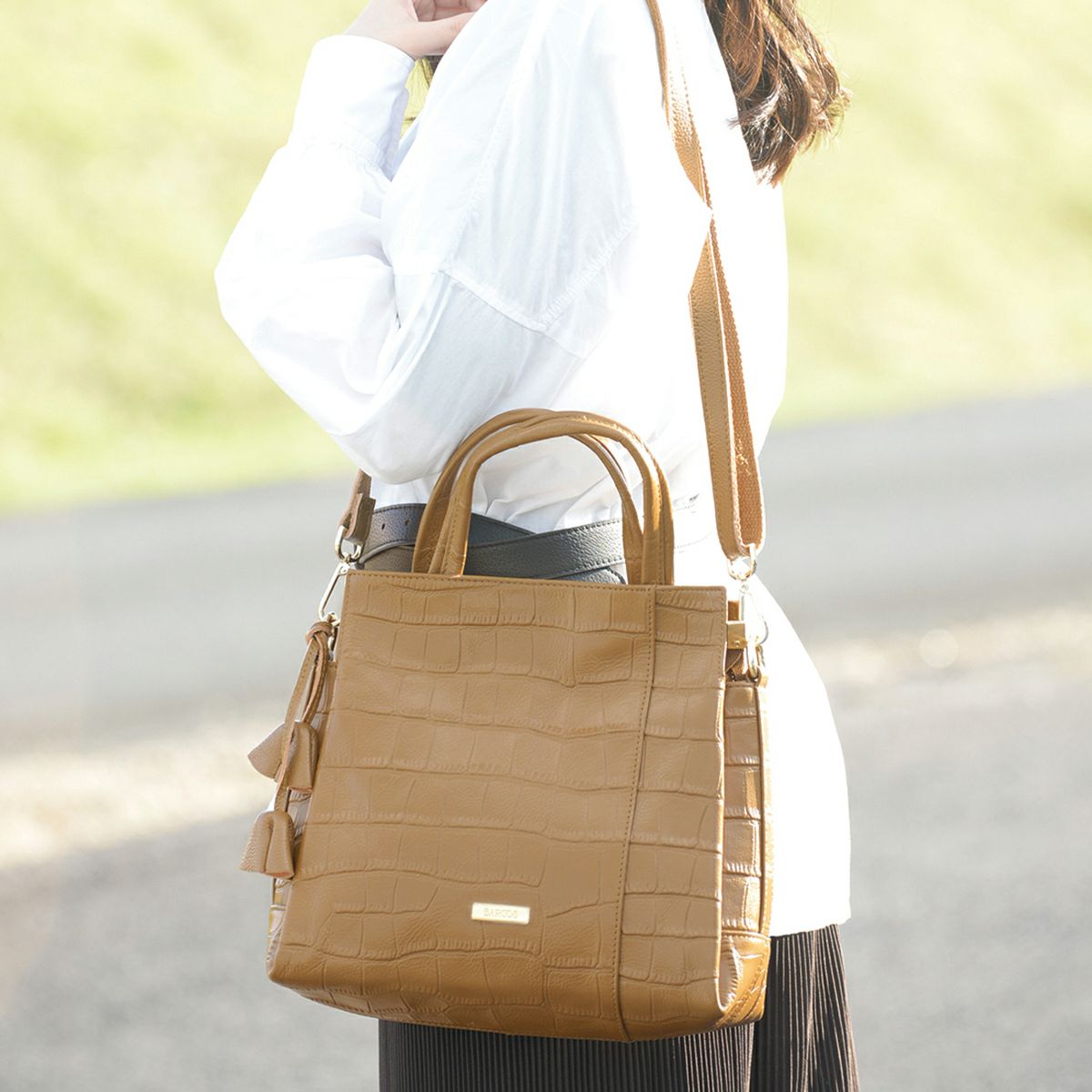 ハンドバッグ 2way クロコダイル型押し レザー