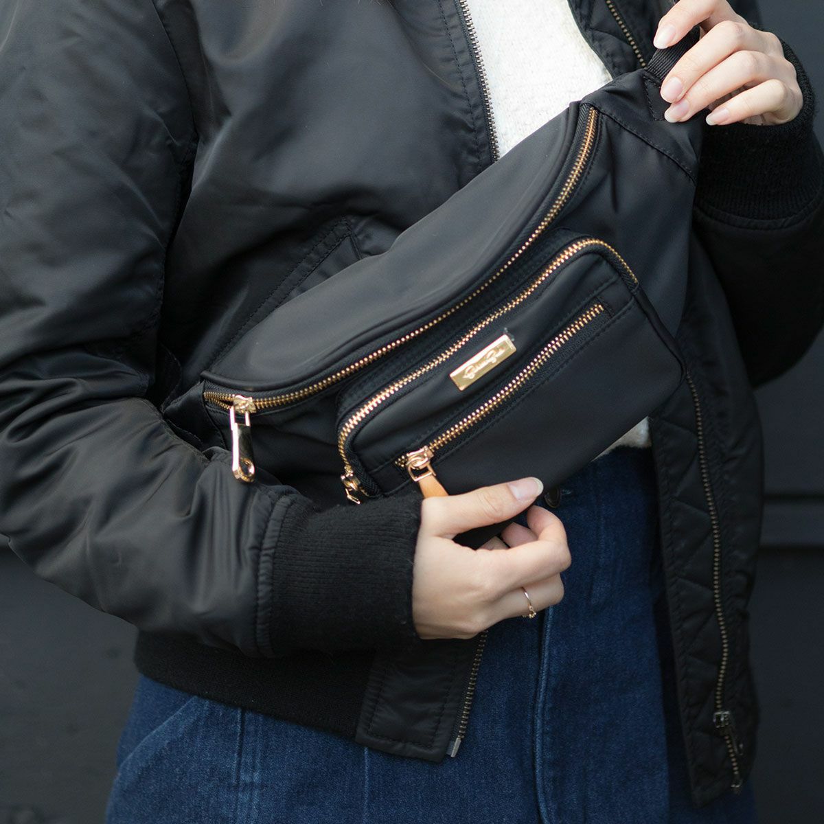 シンプルウエストポーチ