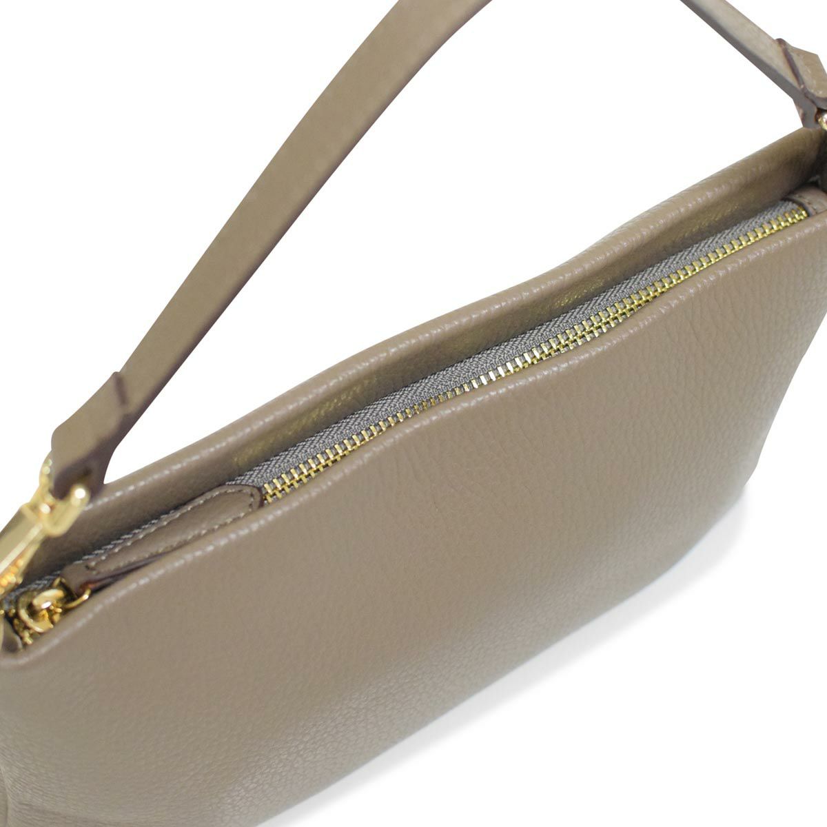 メイドインイタリーポシェット マッティーナ