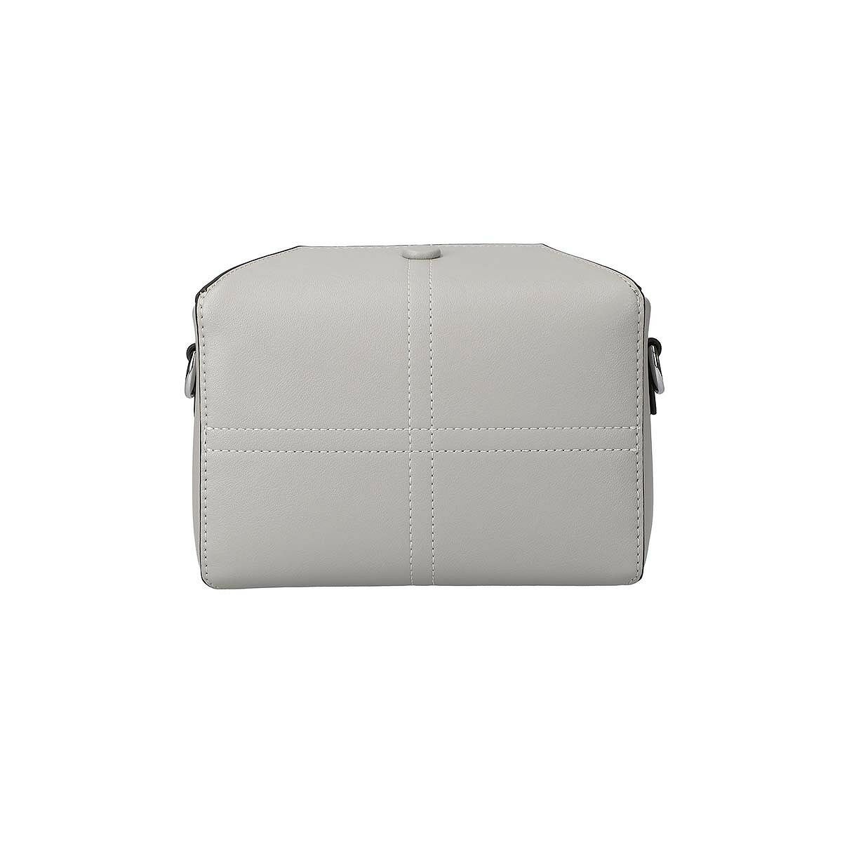 2wayレザーボックスポシェット