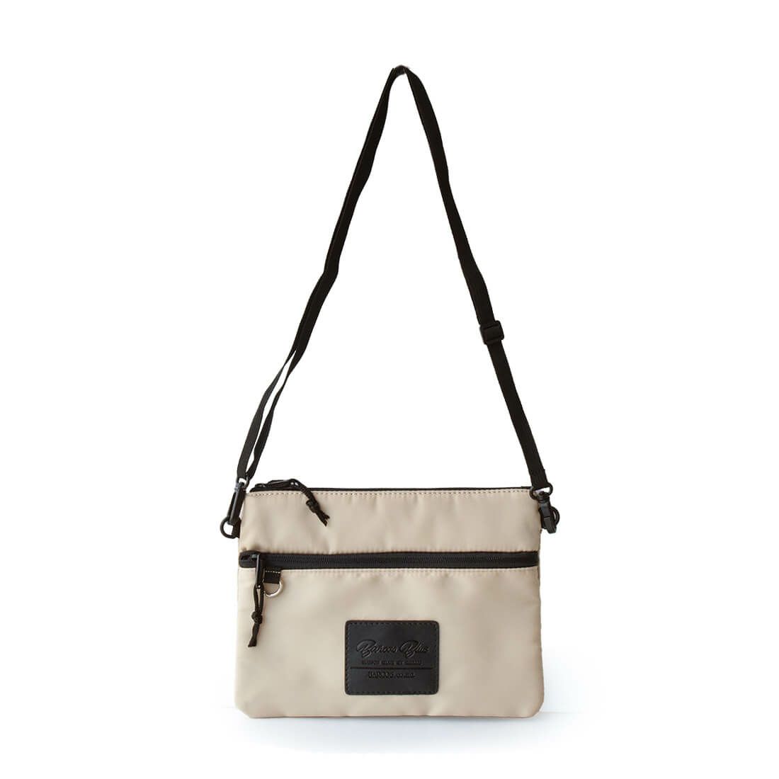 軽量サコッシュ