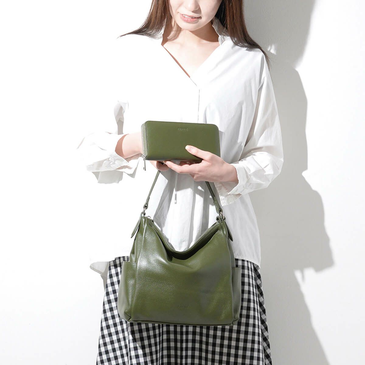 【セット商品】シュリンクレザーショルダーバッグ＆財布＜カジュアルセット＞