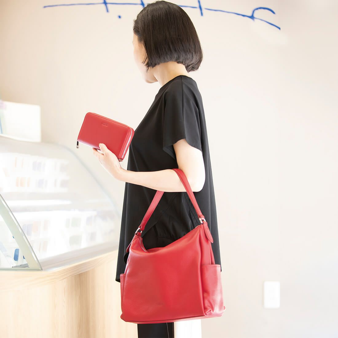 【セット商品】シュリンクレザーショルダーバッグ＆財布＜カジュアルセット＞