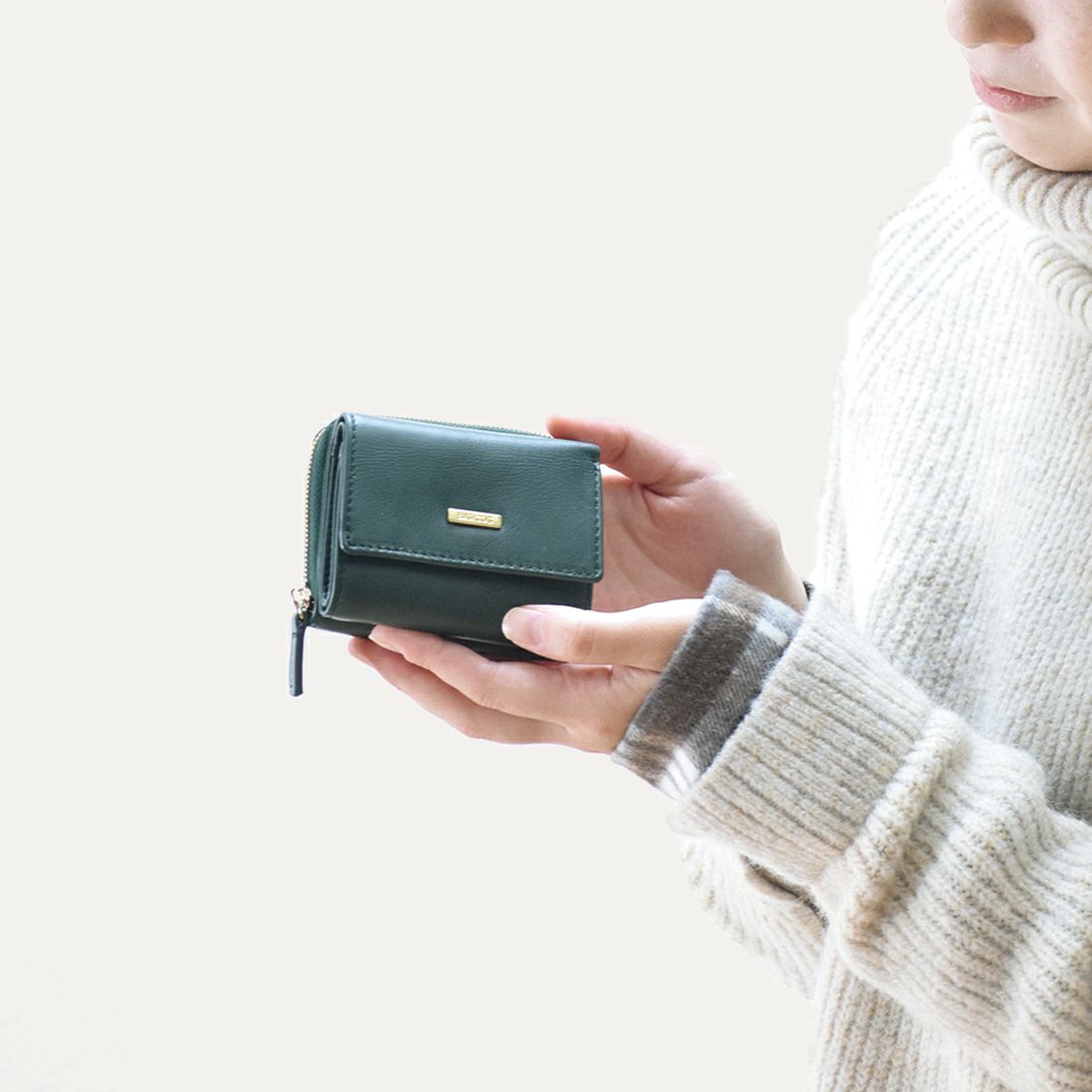 GLウォレット ゴートレザー3つ折り財布＜エルザ＞