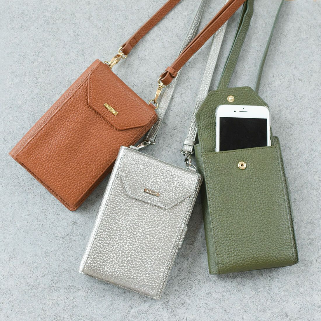 シュリンクレザースマホポシェット＜マーシ＞