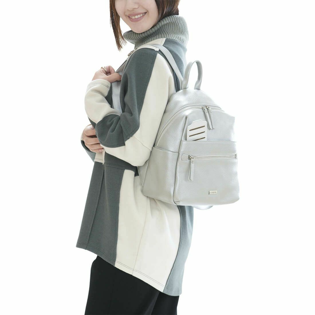 レザーリュック＜アメリ＞