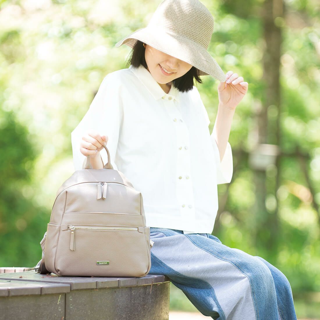 レザーリュック＜アメリ＞