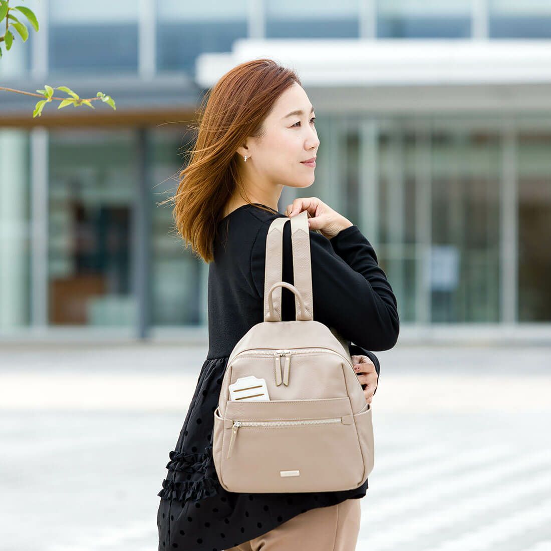 レザーリュック＜アメリ＞