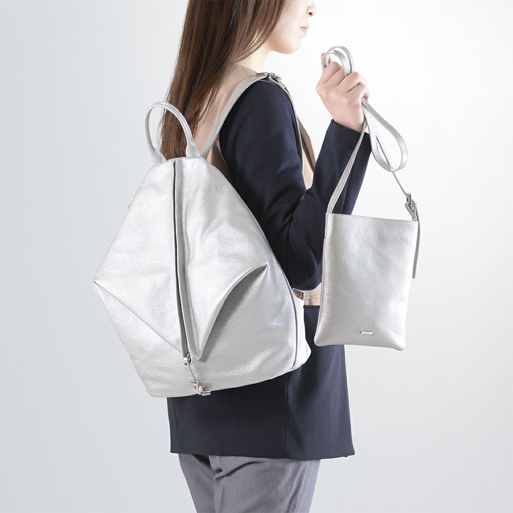 【セット商品】4wayシュリンクレザーリュック＆ポシェット＜ハンズフリーセット＞