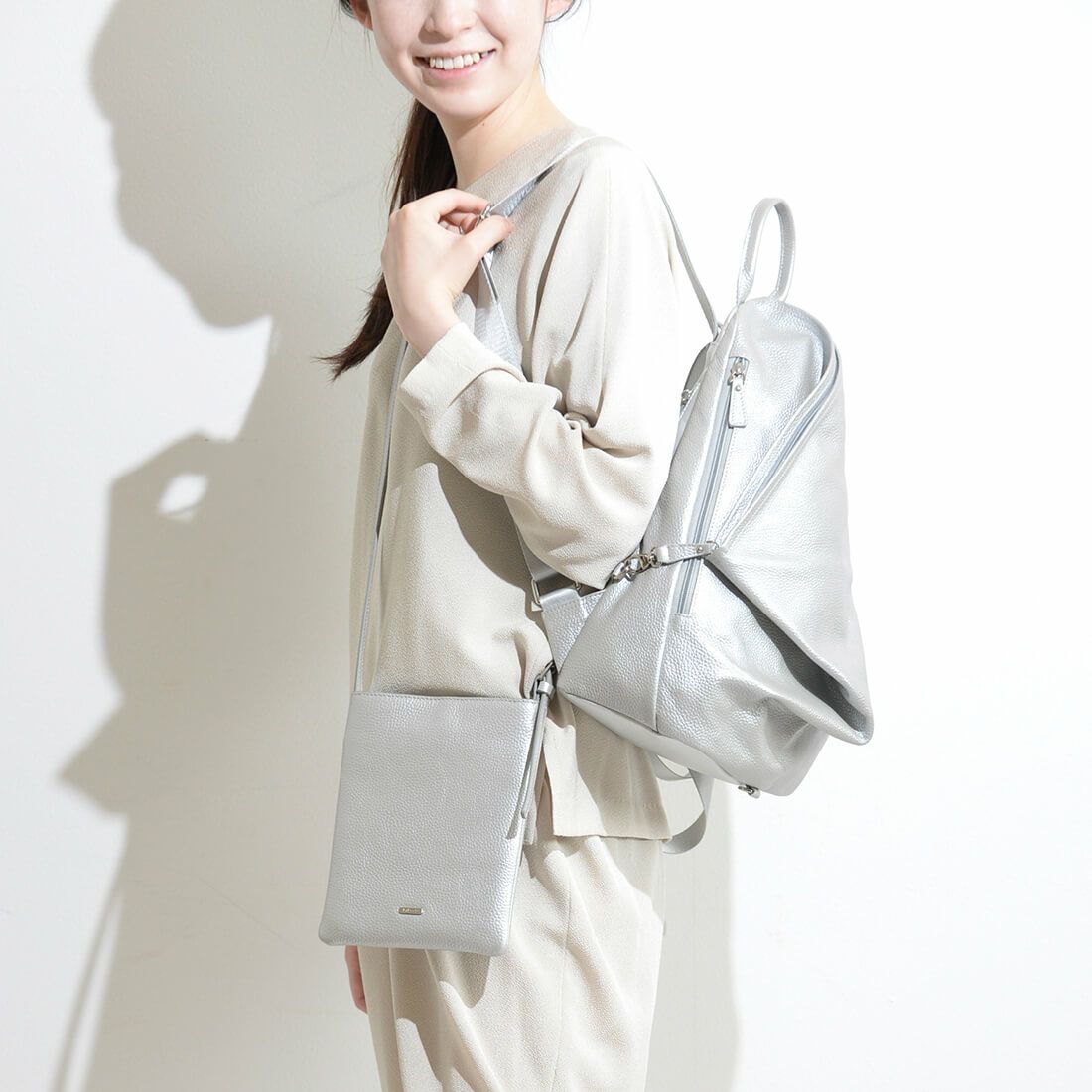 【セット商品】4wayシュリンクレザーリュック＆ポシェット＜ハンズフリーセット＞