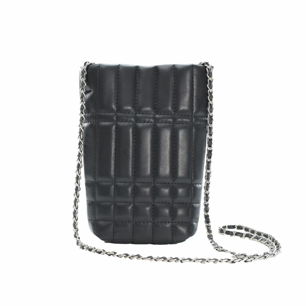 キルティングメタルショルダーポシェット