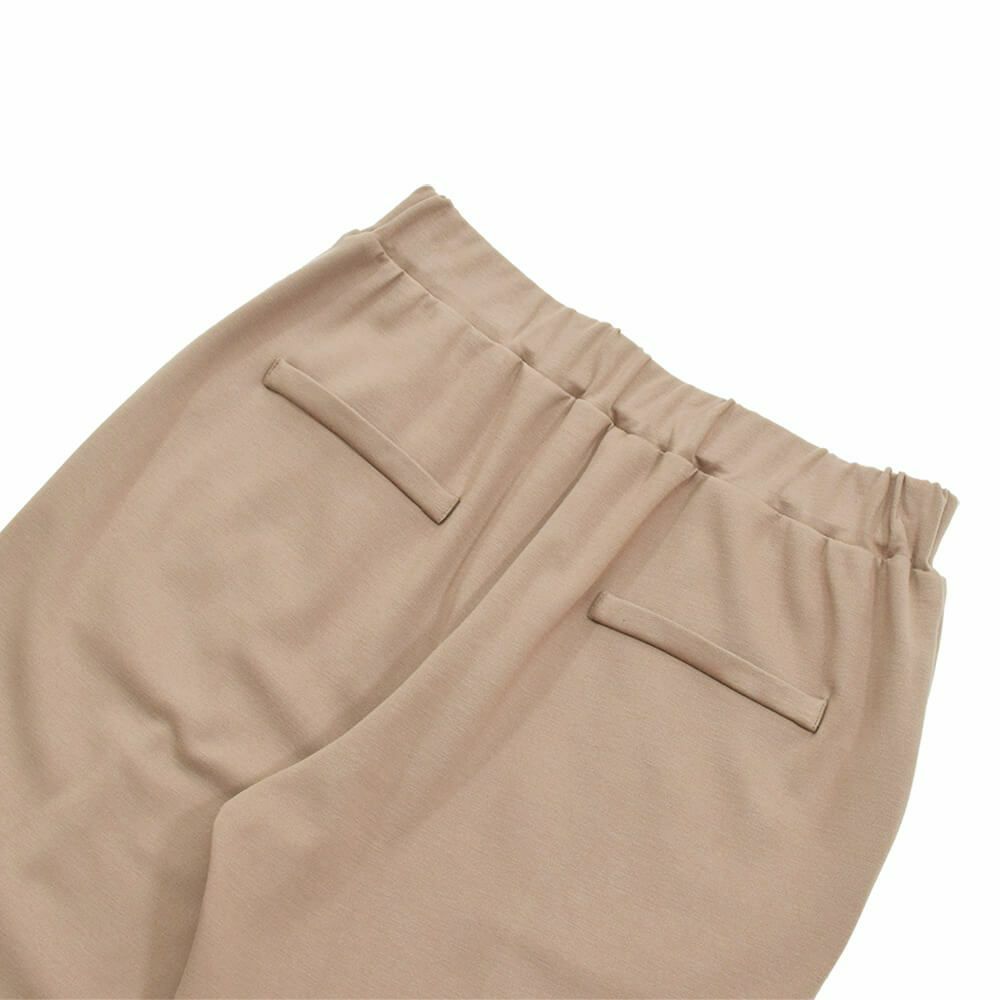 ストレッチパンツ