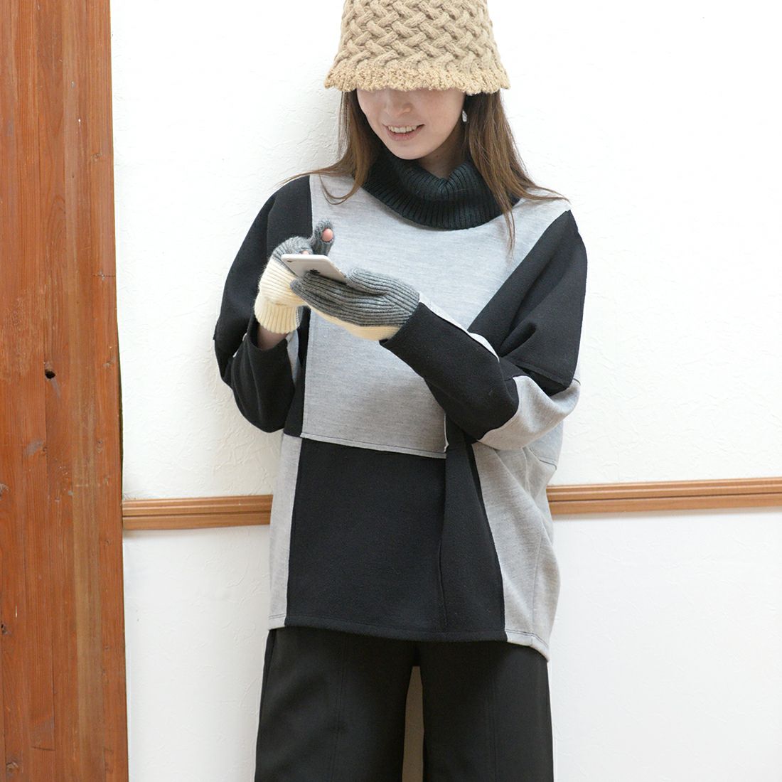 圧縮ブロック配色プルオーバー