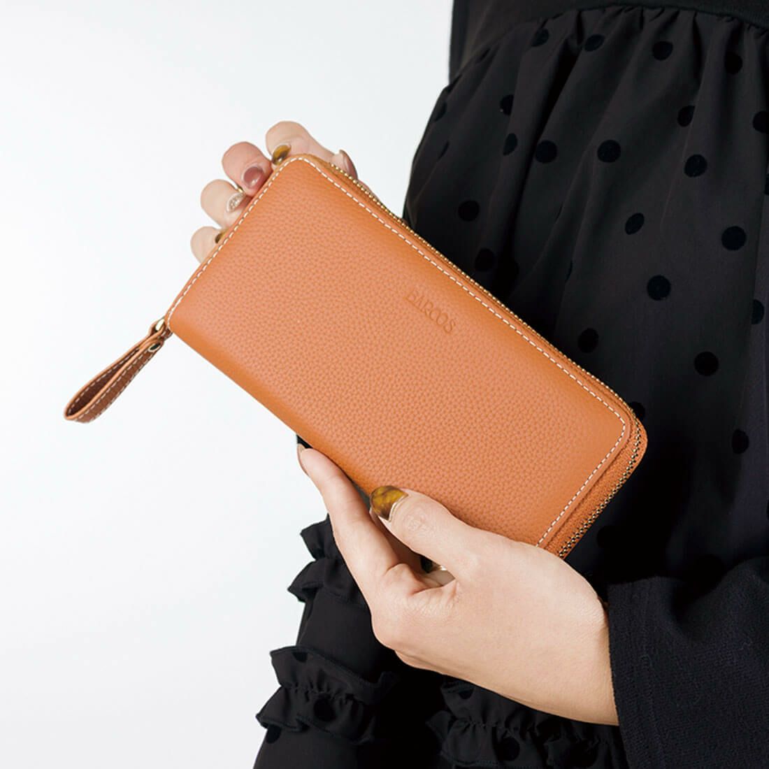 シュリンクレザーラウンド型ウォレット | バルコス公式オンラインショップ