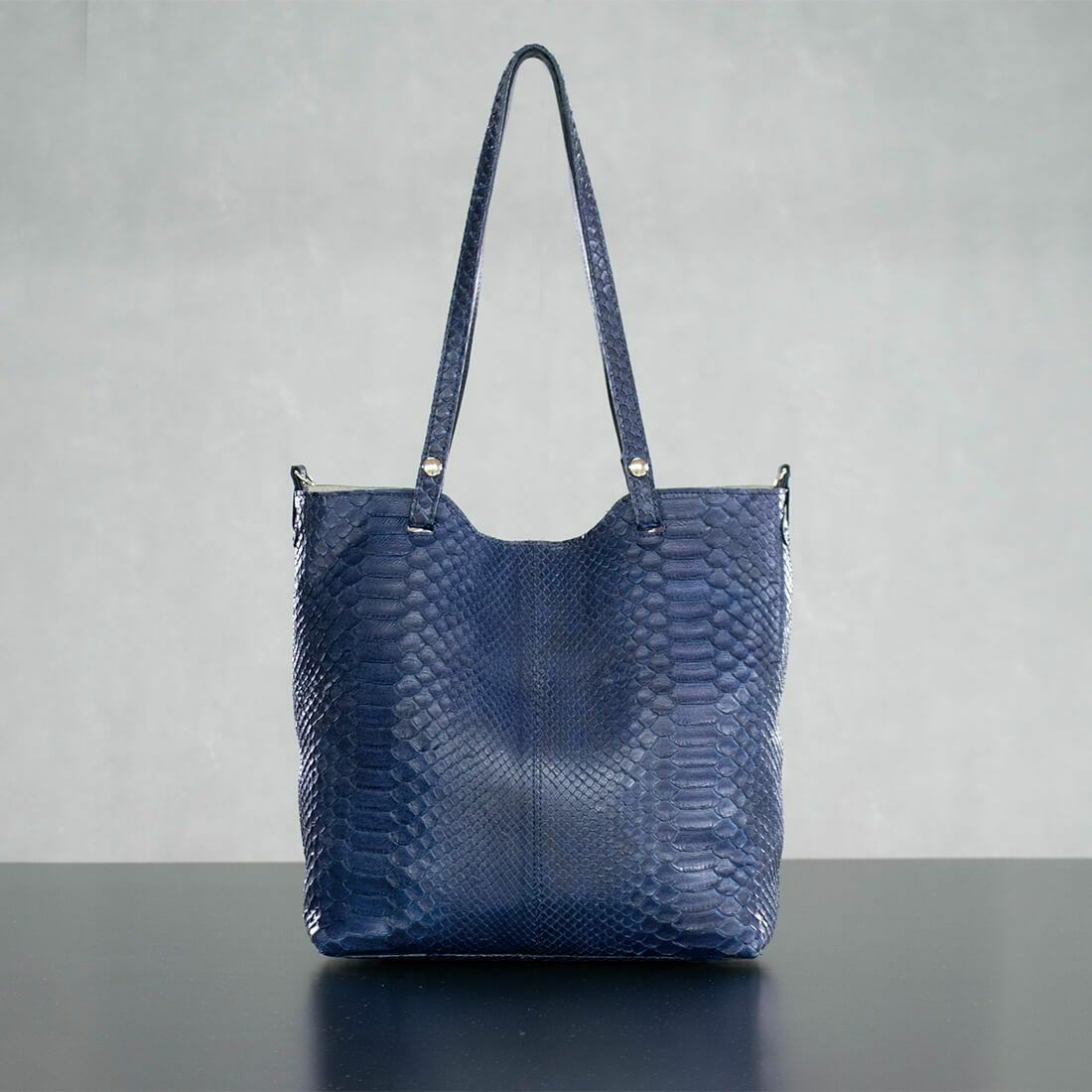 単衣型 藍染めパイソントートバッグ