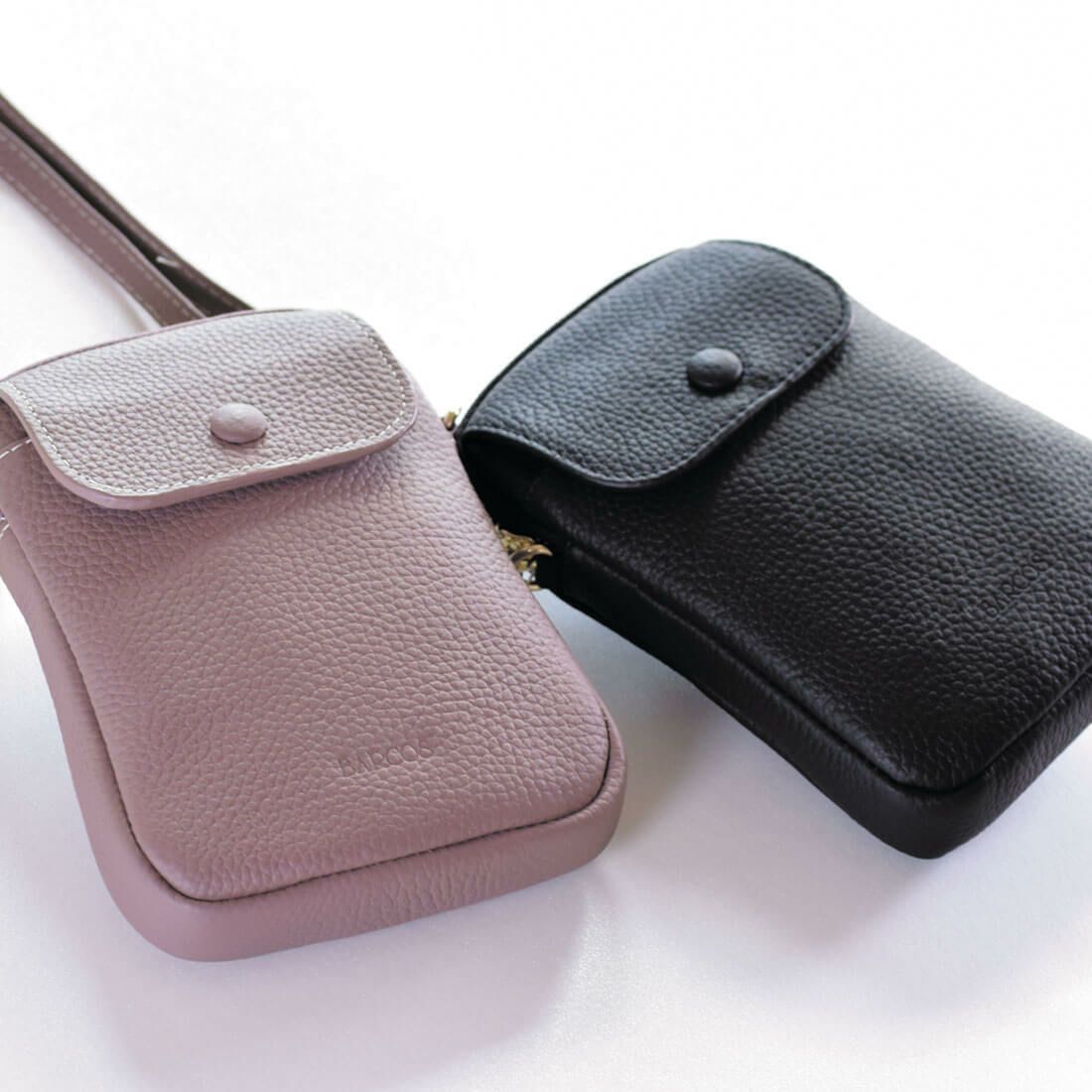 シュリンクレザーポシェット