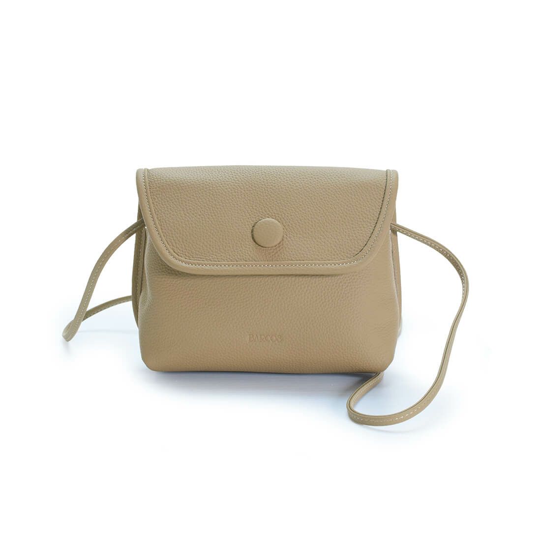 くるみボタン付きシュリンクレザーポシェット