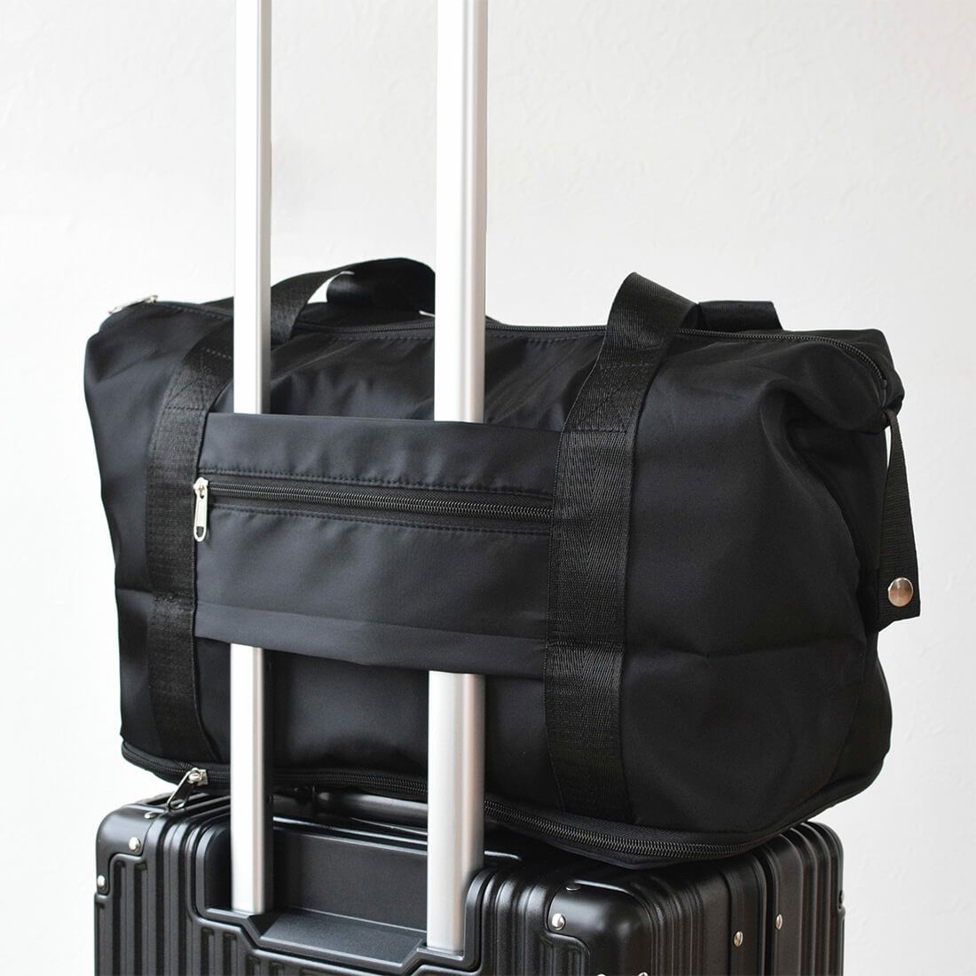 変形軽量ボストンバッグ