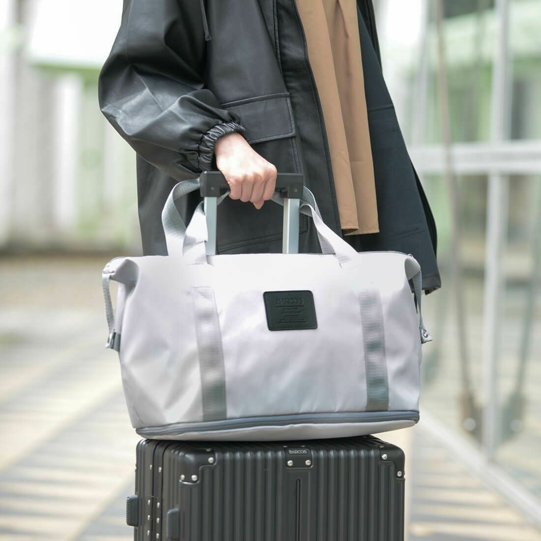 変形軽量ボストンバッグ