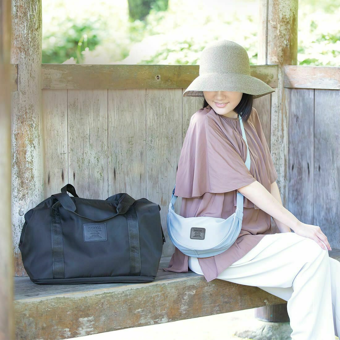 変形軽量ボストンバッグ