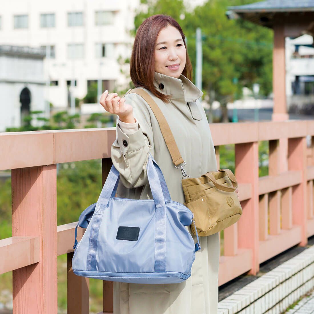 変形軽量ボストンバッグ