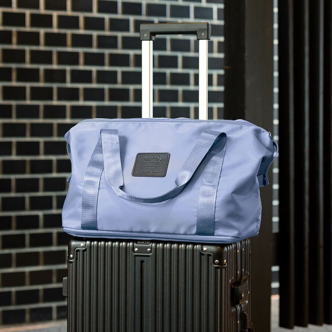 変形軽量ボストンバッグ