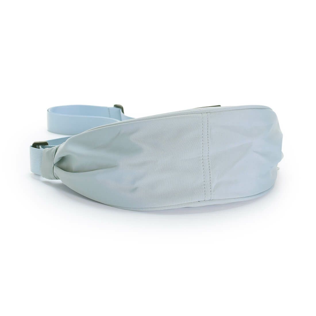 半月型ナイロンショルダーバッグ