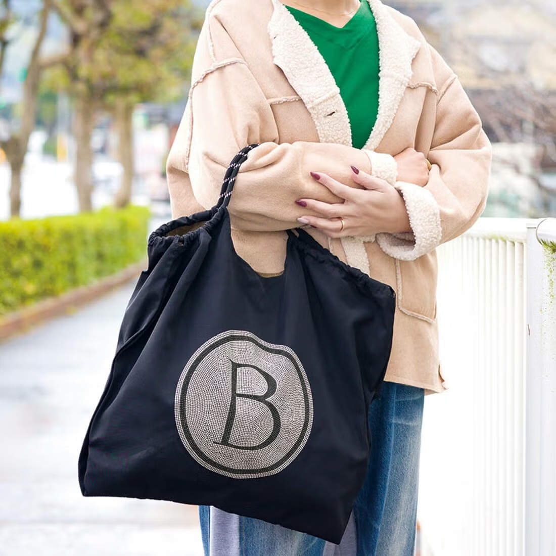 Bマーク入りラインストーンバッグ