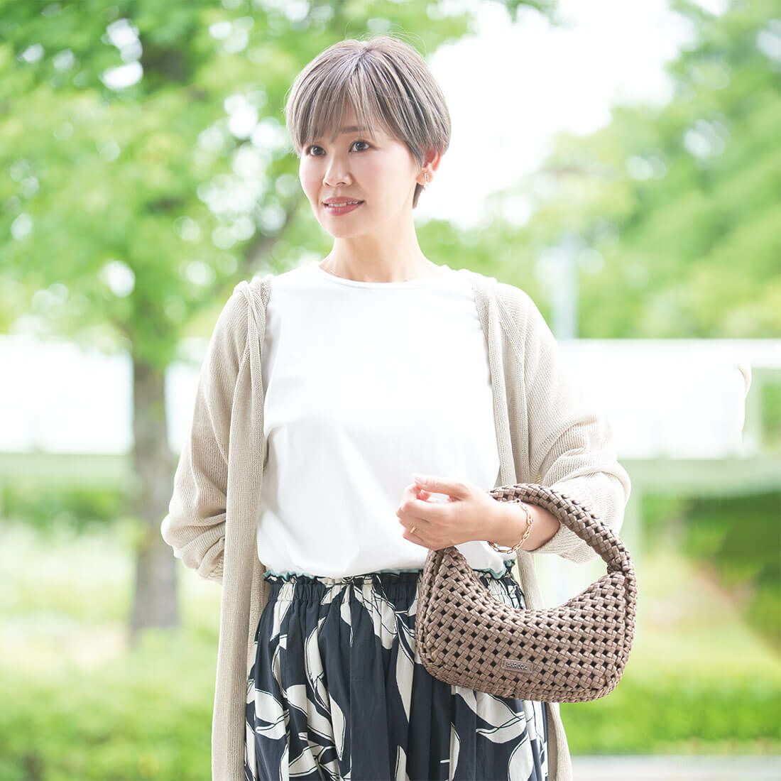 メッシュハンドバッグ