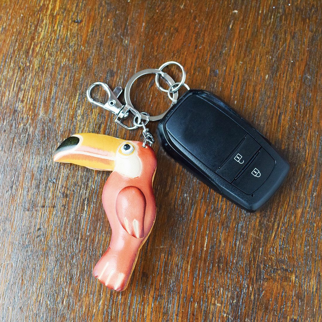 鳥モチーフキーホルダー