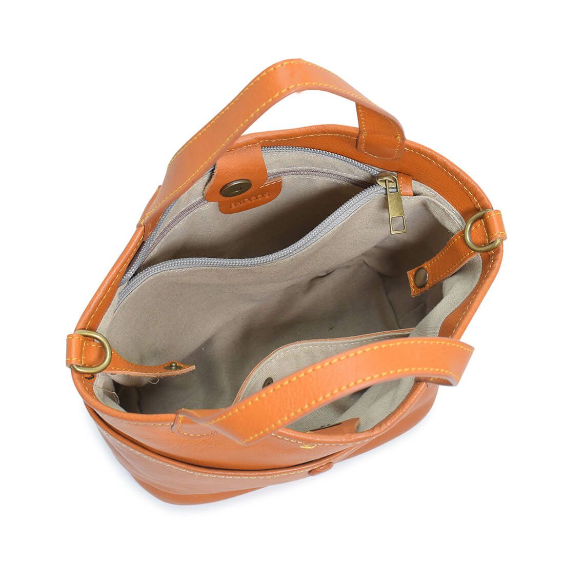 ツヤ有りレザー変形ハンドバッグ