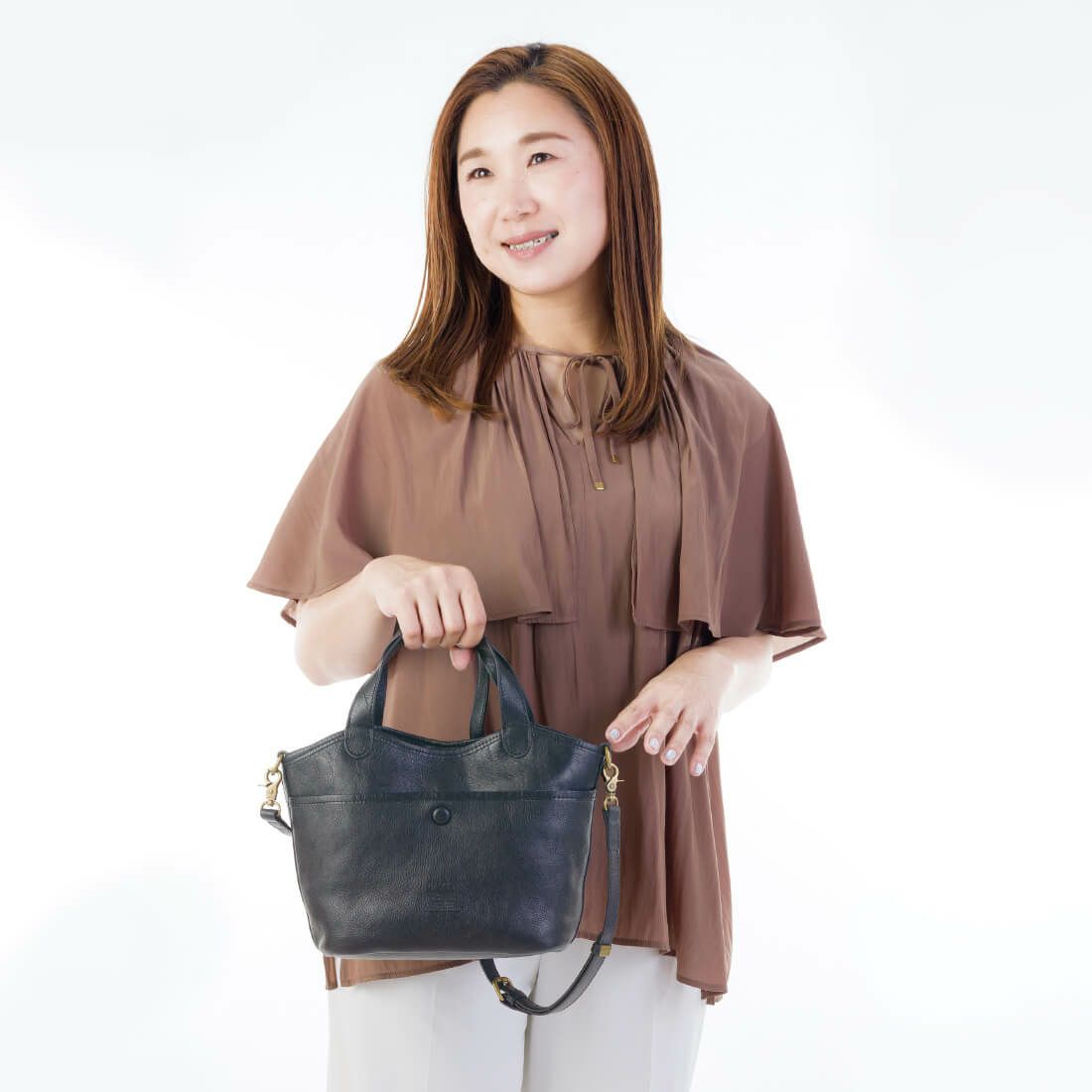 ツヤ有りレザー変形ハンドバッグ