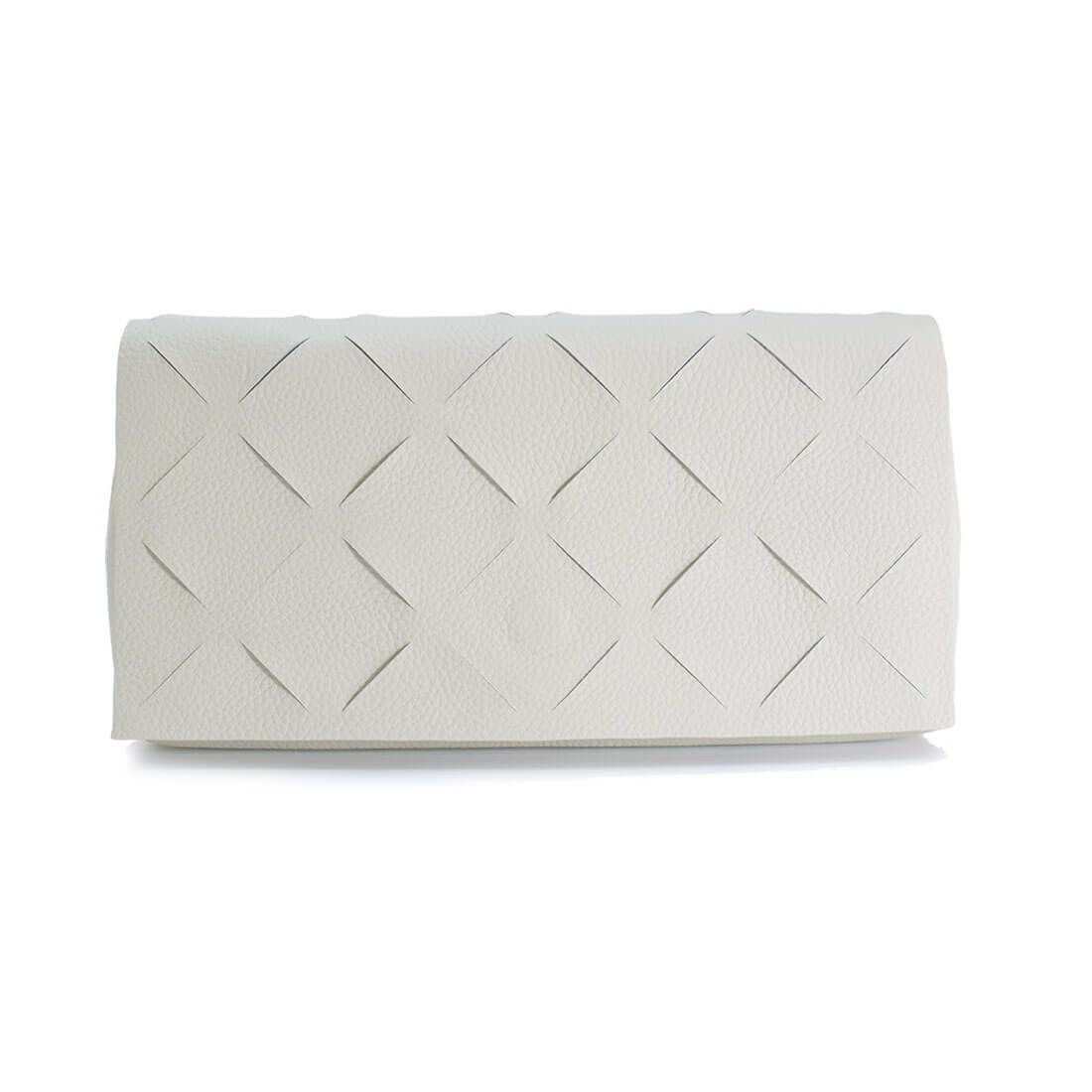 カットデザインレザークラッチバッグ