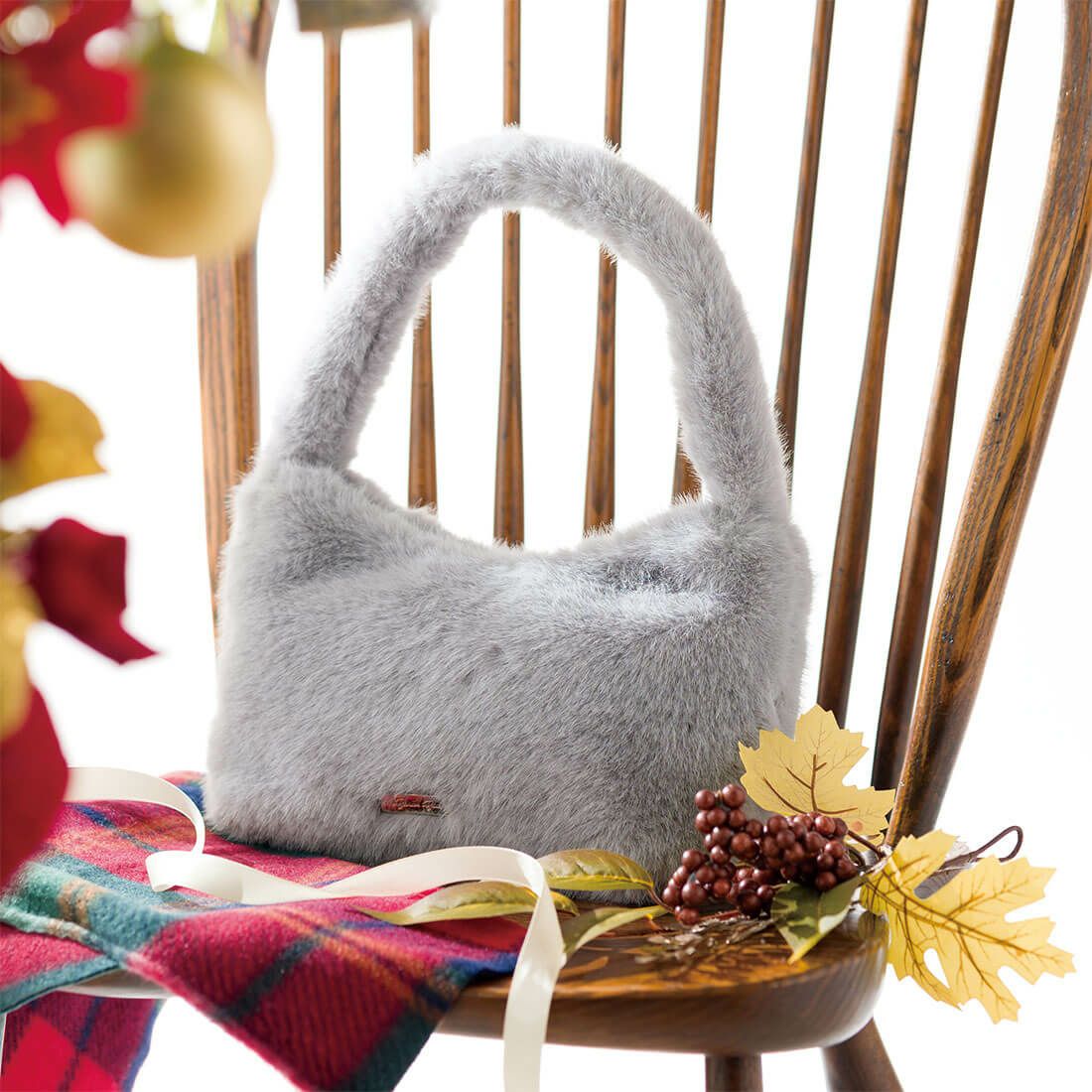 フェイクファーハンドバッグ