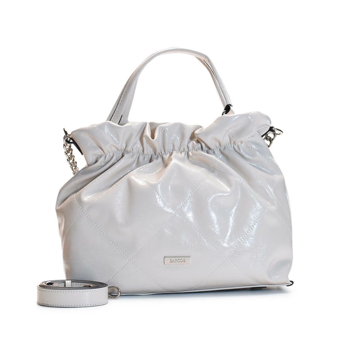 チェーン付きキルティングバッグ