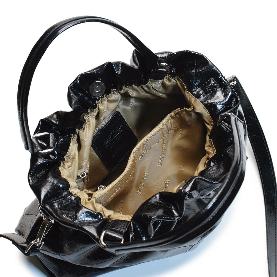 チェーン付きキルティングバッグ