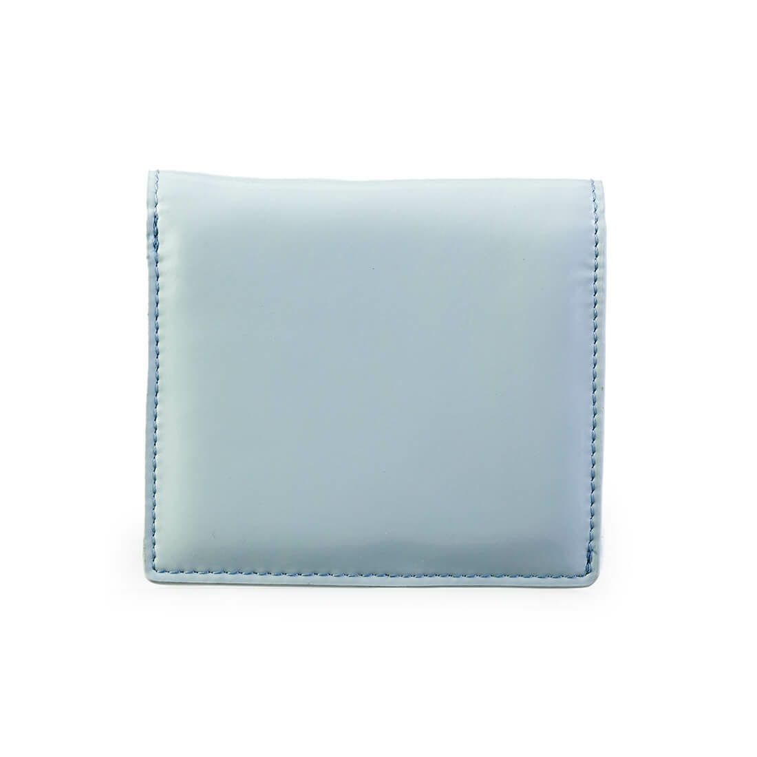 パテントレザー折財布