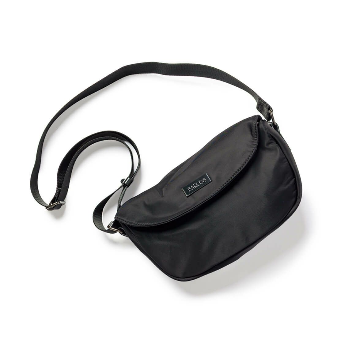 フラップデザイン軽量ショルダーバッグ