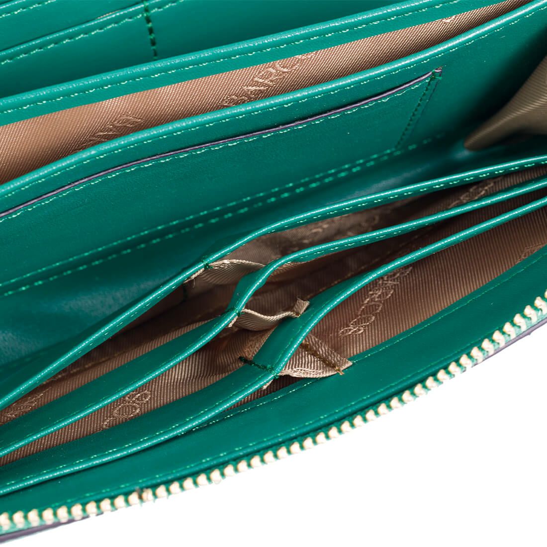 シュリンクレザーJ字型ウォレット＜ナビオ＞